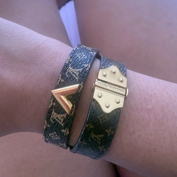 Louis Vuitton Bracelet - Picture 2 of 2